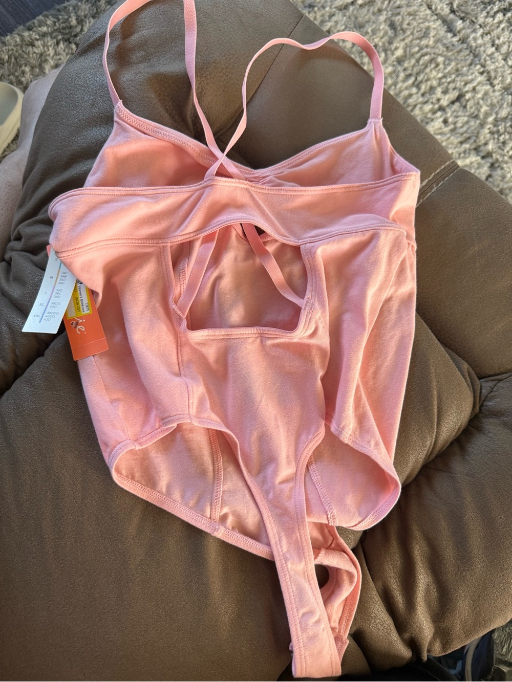 Colsie Pink Ruched Keyhole Bodysuit - Picture 4 of 7